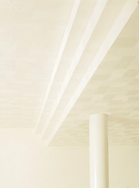 天井にもおすすめデザイン型押し壁紙