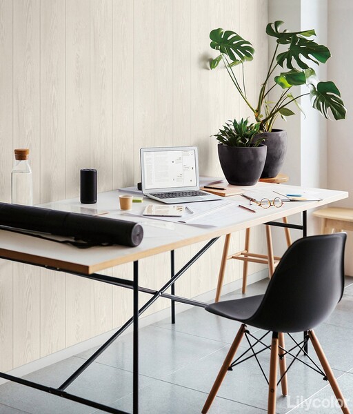 ナチュラルテイストな木目調壁紙