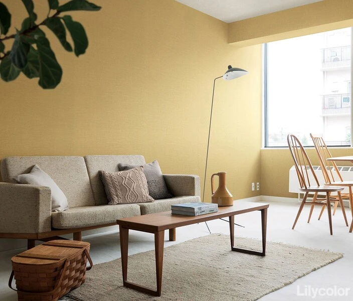 さりげないデザイン入り塗り壁調壁紙