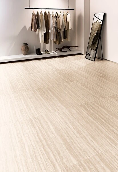 ロイヤルストーン・モア　グレーストラバーチン