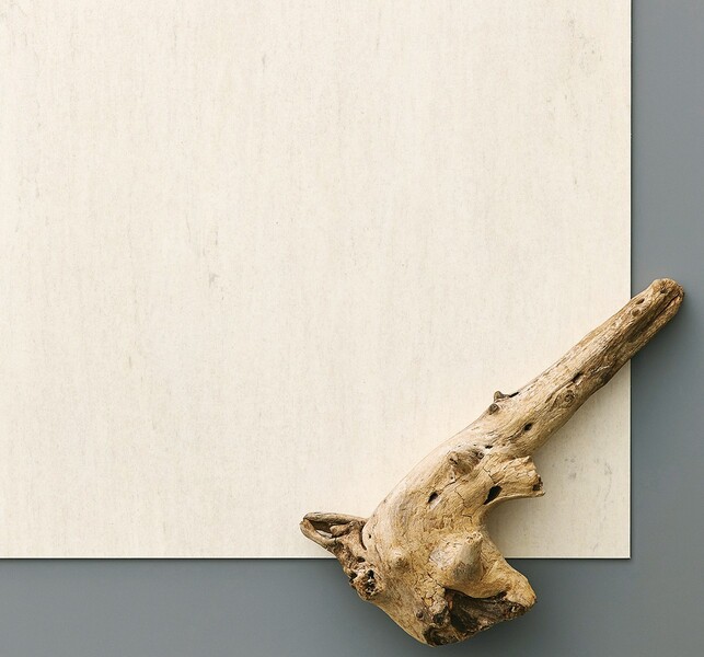 ロイヤルストーン　ライムストーン・柾目