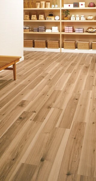 ロイヤルウッド　杉