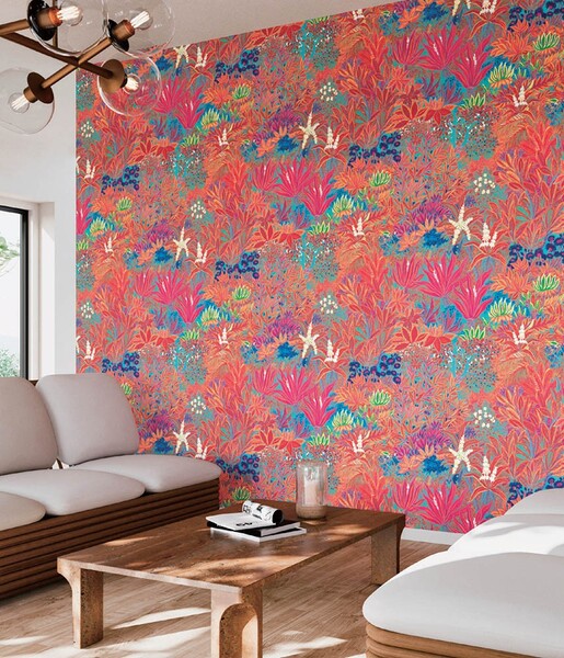 ゴージャスなフラワー・リーフ柄壁紙