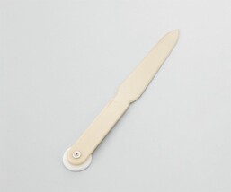 プラスチック製ヘラ Amazon | 井上工具 イノウエ プラスチックマルチヘラ 70 12704